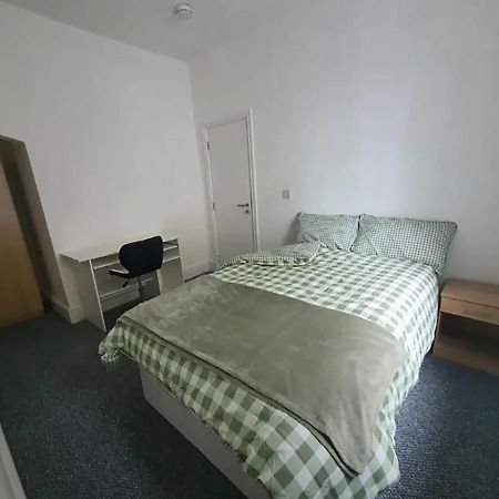 Double Bed L1 Burnley City Centre Exterior photo