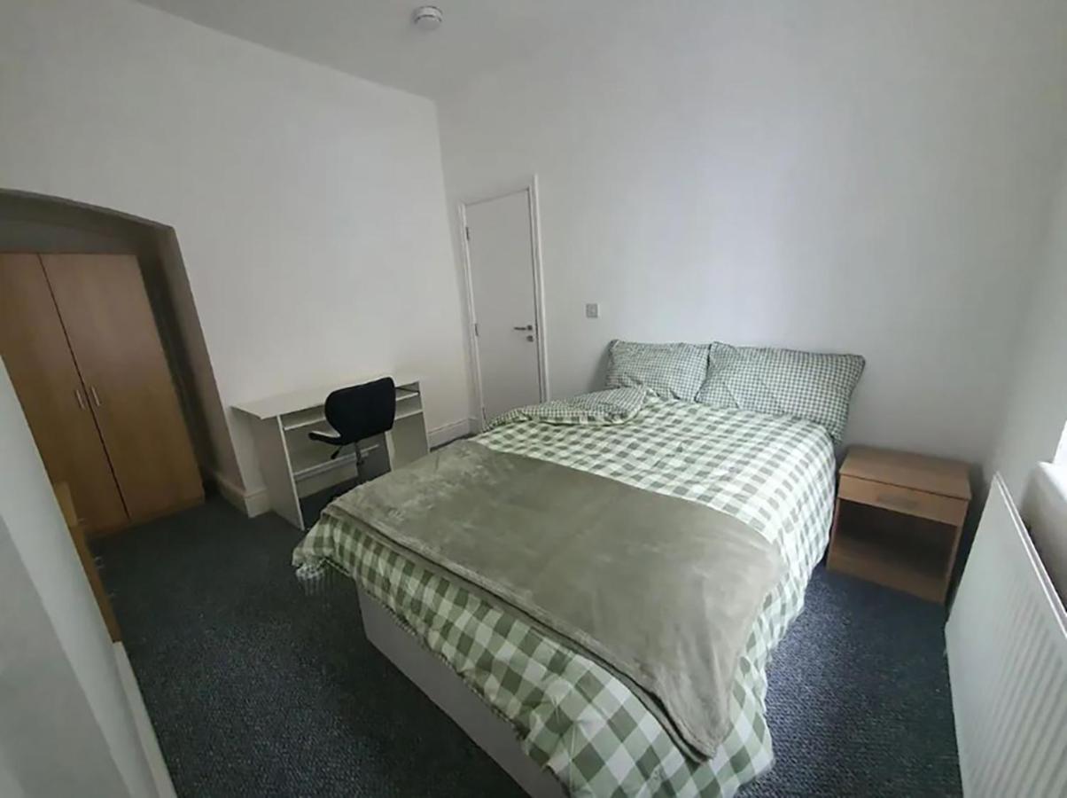 Double Bed L1 Burnley City Centre Exterior photo